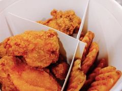 -麦当劳(世界城广场店)