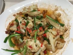 -老周家酱卤猪蹄私房菜(克拉玛依西街店)