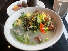 -上海漕河泾万丽酒店