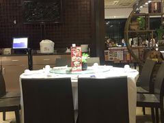 大堂-山泉公馆酒家(广州东站店)