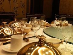 -王朝大酒店徐汇店-地面停车场