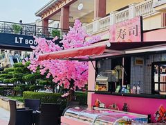 -王府井奥莱临潼小镇(临潼店)