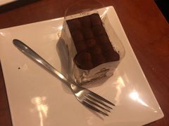 -星巴克(广州淘金路店)