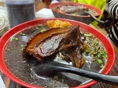 -小龙大肉面馆