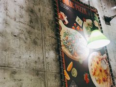 -I HOLIC艾豪丽披萨(KKone店)