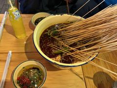 -拈签一笑黄牛肉辣卤串串