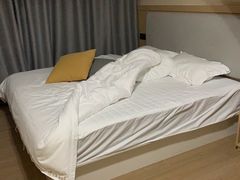 -缤果·BINGUO逸居酒店(鹰潭火车站店)