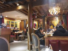 大堂-隔壁老王·家常云南菜(花巷店)