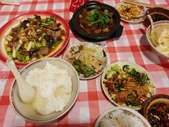 -老方桌烂蹄花川菜馆(九龙坡店)