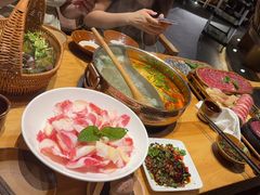 -黔诚酸汤牛肉(甲秀楼店)