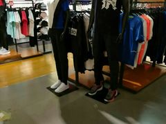 -云柏鞋业(十里堡店)