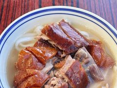 -香辉食馆(新兴路店)