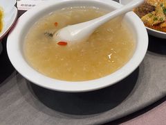 -香山湖家家宴(中山陵店)