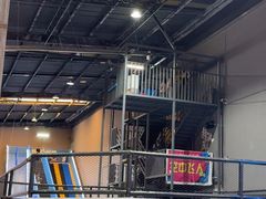 -超时空蹦床团建·VR潮玩运动娱乐·生日派对游乐园(金桥店)
