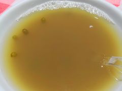 -罗霸蛮老岳阳大排档·鲜货烧烤·土吊子煨砂锅烧菜