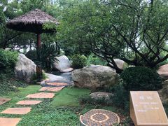 -七彩云南古滇温泉山庄