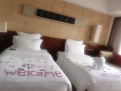 -三亚湾海居铂尔曼度假酒店