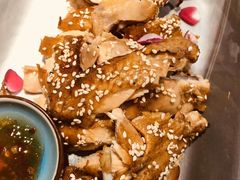 -蜜桃餐厅·伴山(湖滨商业街店)