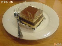 提拉米苏-萨莉亚意式餐厅(特力时尚汇店)