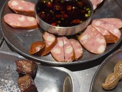 -马路牙子烧烤音乐酒馆(望京店)