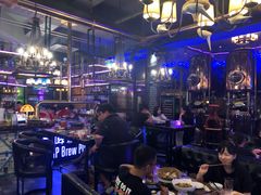 -爱啤精酿·民谣酒馆(滨江店)