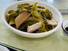霸王花猪肘汤-区海鸡场饭店(石壁店)