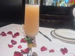 -Mogul Eatery·大亨餐酒馆