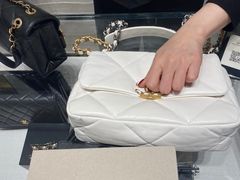 -CHANEL(恒隆广场店)