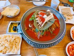 -喇喇排骨火锅·传统韩式脊骨汤(望京西园总店)