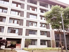 -上海市黄浦区教育学院附属中山学校