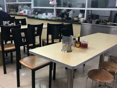 大堂-顶巧鸡汤馄饨(虹口总店)