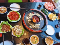 -三江两海老火锅(北京首店)