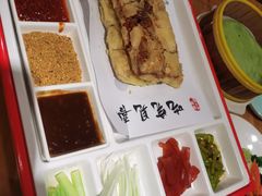 肘子酥-肘子酥·天津菜·特色捞面(德云社店)