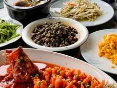 -七的湖·晚芳亭·阳澄湖农家菜·大闸蟹(莲花岛店)