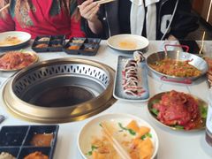 -伊尚宫·清真广式早茶.韩式烤肉·火锅