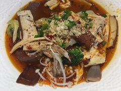 -成都你六姐·牛肉冒菜(城市集市合生汇店)