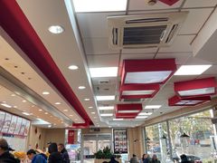 -来必堡(娄山关路店)