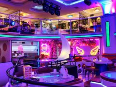 -巴特餐饮6加1音乐餐吧·新疆菜
