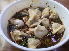 酸汤牛肉水饺-回坊马二饺子馆
