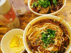 -秦云老太婆摊摊面(蓝光锦绣店)