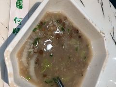 -凤凰路何眼镜香辣蟹(花果园店)