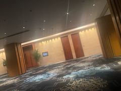 -青岛海尔洲际酒店