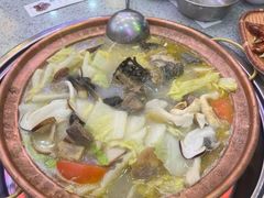 -阿婆情腊排骨火锅(金虹路店)