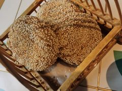 手打秘制麻酱烧饼-南城十里潮汕鲜牛火锅·鲜虾生滚粥(融汇老商埠店)