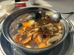 -太婆天府山珍酒楼(亚运村店)
