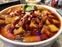 -巴特餐饮6加1音乐餐吧·新疆菜