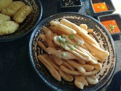 甜不辣-湊湊火锅·茶憩(新中关购物中心店)