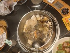 -黔蘑菇四季餐厅(观山湖店)