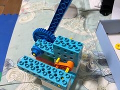 -红黄蓝成长中心(公益西桥校区)