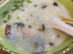 皮蛋瘦肉粥-周记蟹仔粉(侨港风情街店)